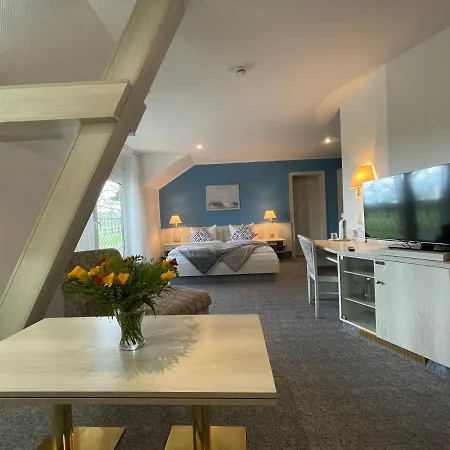 Eichenhof Garni Hotel *