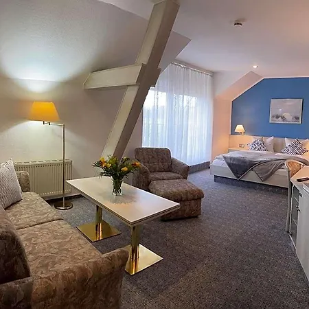 Hotel Eichenhof Garni *