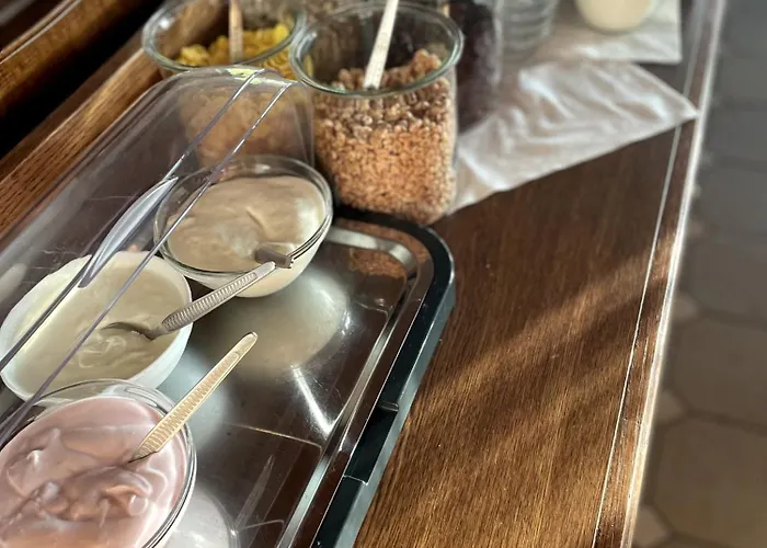 Eichenhof Garni Otel *